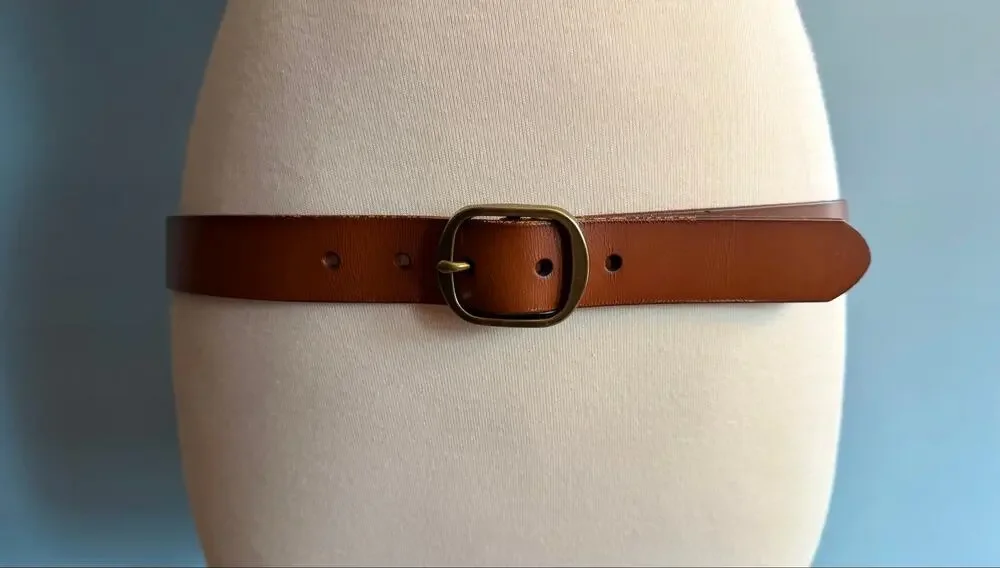 BANANA REPUBLIC Dark Tan Leather Belt Womens sz M